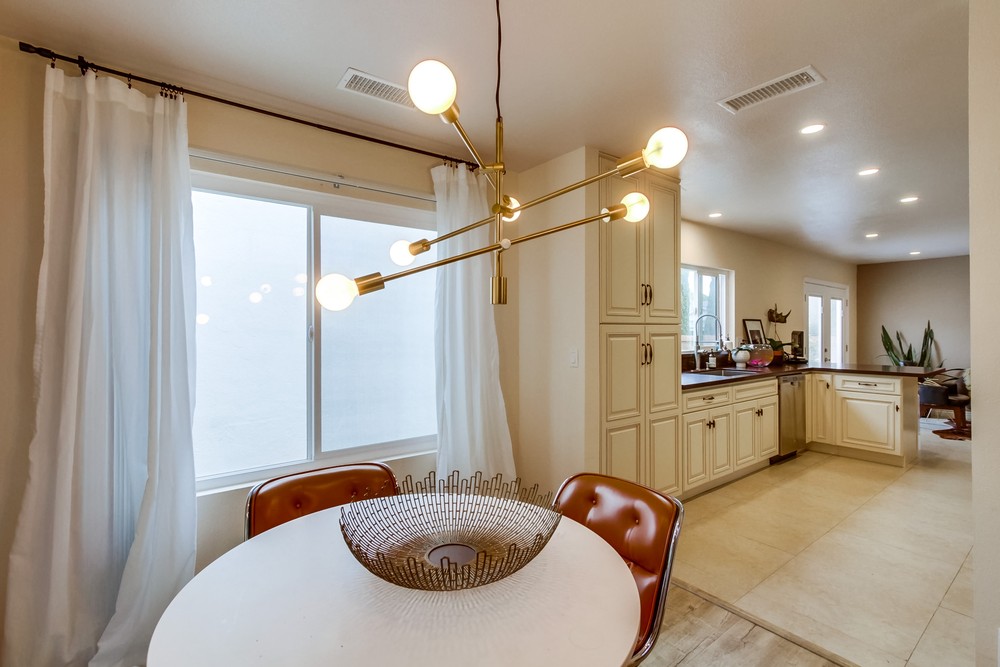 Virtual tour photo 17 of 46 for 4494 Benhurst Ave