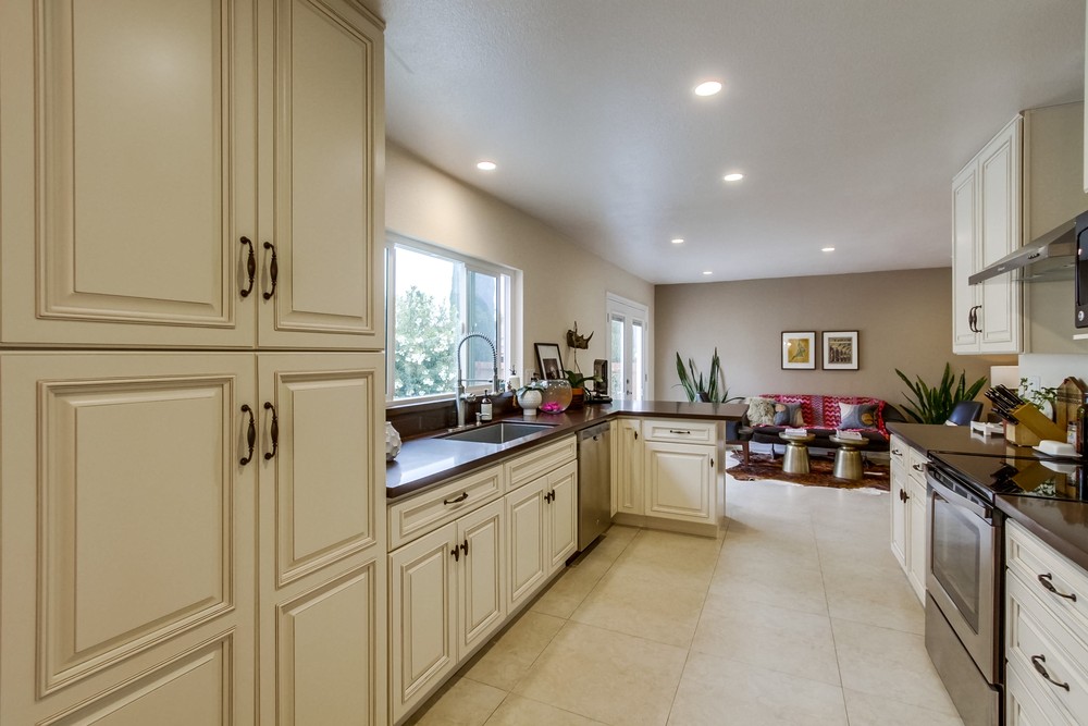 Virtual tour photo 18 of 46 for 4494 Benhurst Ave