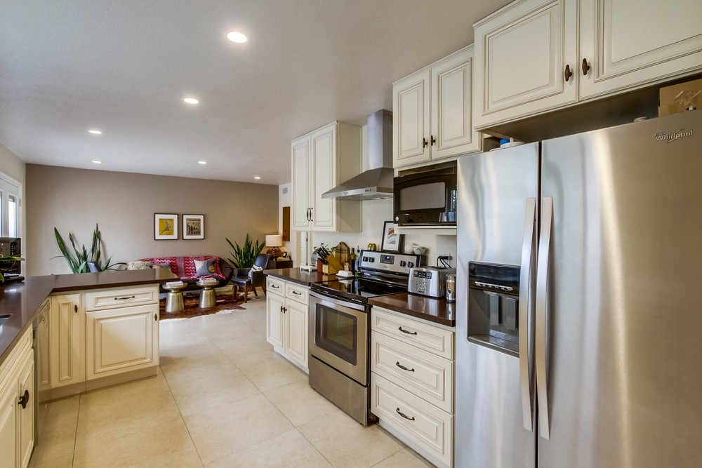 Virtual tour photo 19 of 46 for 4494 Benhurst Ave