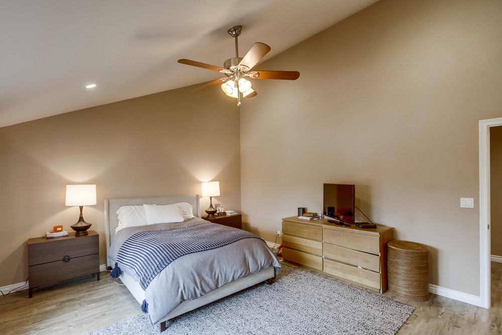 Virtual tour photo 27 of 46 for 4494 Benhurst Ave