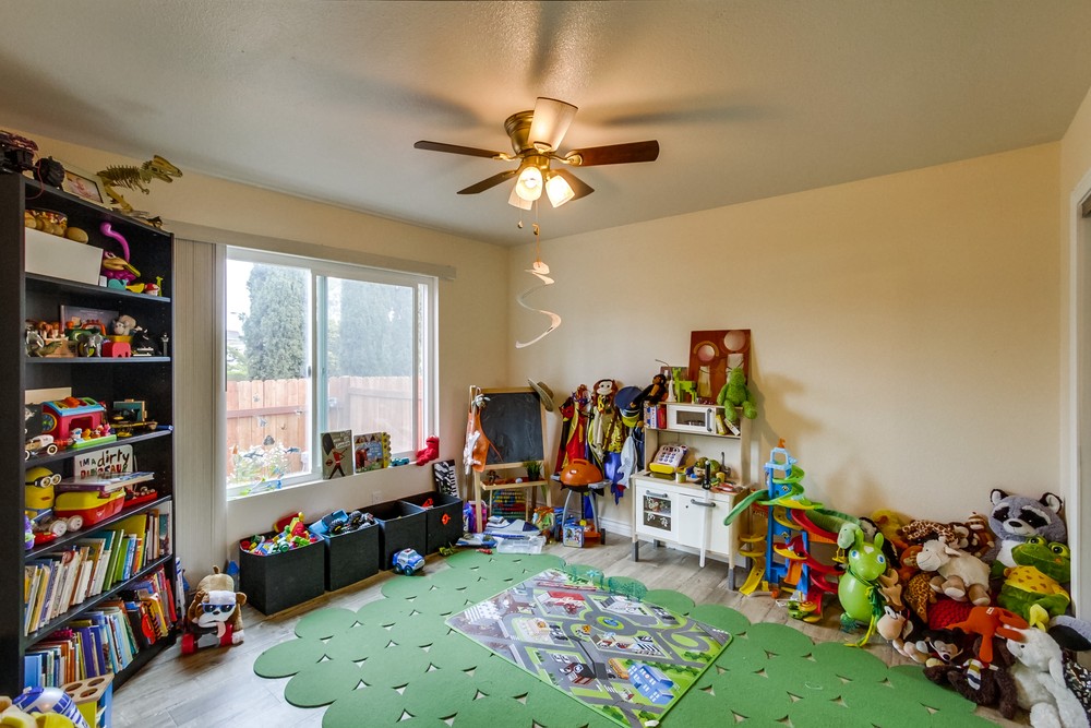 Virtual tour photo 31 of 46 for 4494 Benhurst Ave