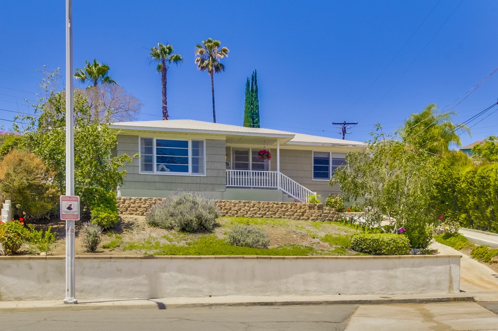 Virtual tour photo 4 of 47 for 4498 Mataro Drive