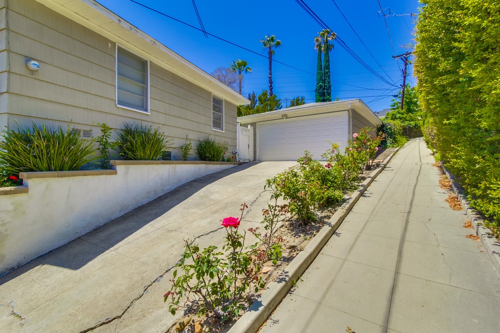 Virtual tour photo 6 of 47 for 4498 Mataro Drive
