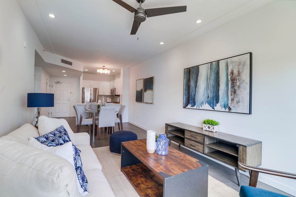 Virtual tour photo 12 of 32 for 450 J St