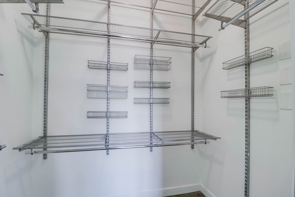 Virtual tour photo 24 of 32 for 450 J St