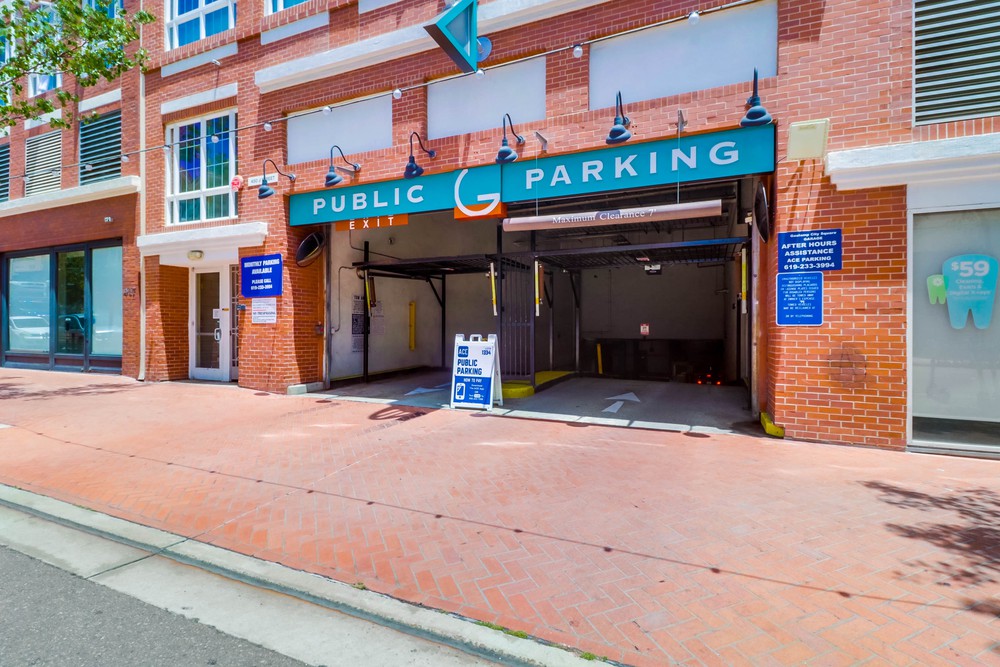 Virtual tour photo 33 of 32 for 450 J St