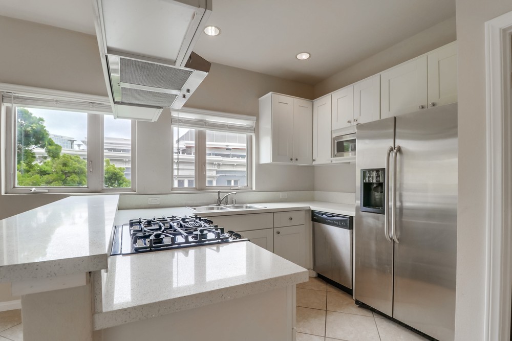 Virtual tour photo 15 of 38 for 450 J St #4131
