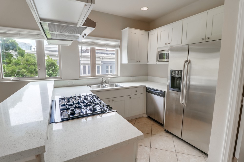Virtual tour photo 17 of 38 for 450 J St #4131