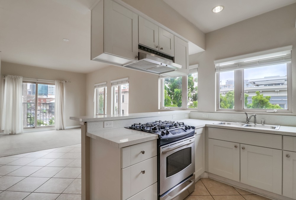 Virtual tour photo 20 of 38 for 450 J St #4131