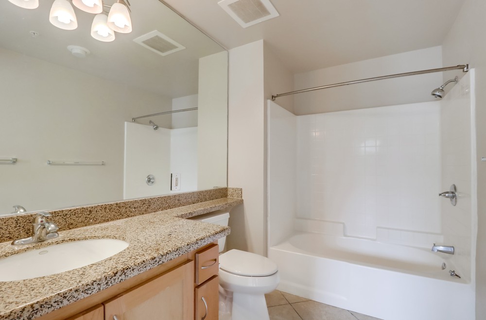 Virtual tour photo 32 of 38 for 450 J St #4131