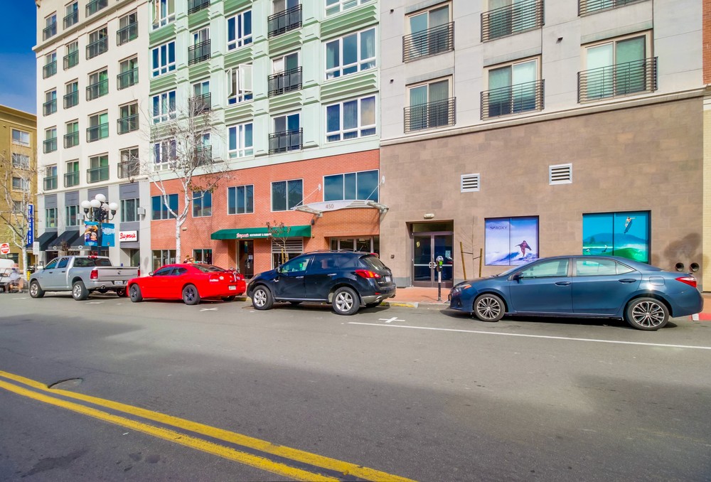 Virtual tour photo 3 of 26 for 450 J St #5131