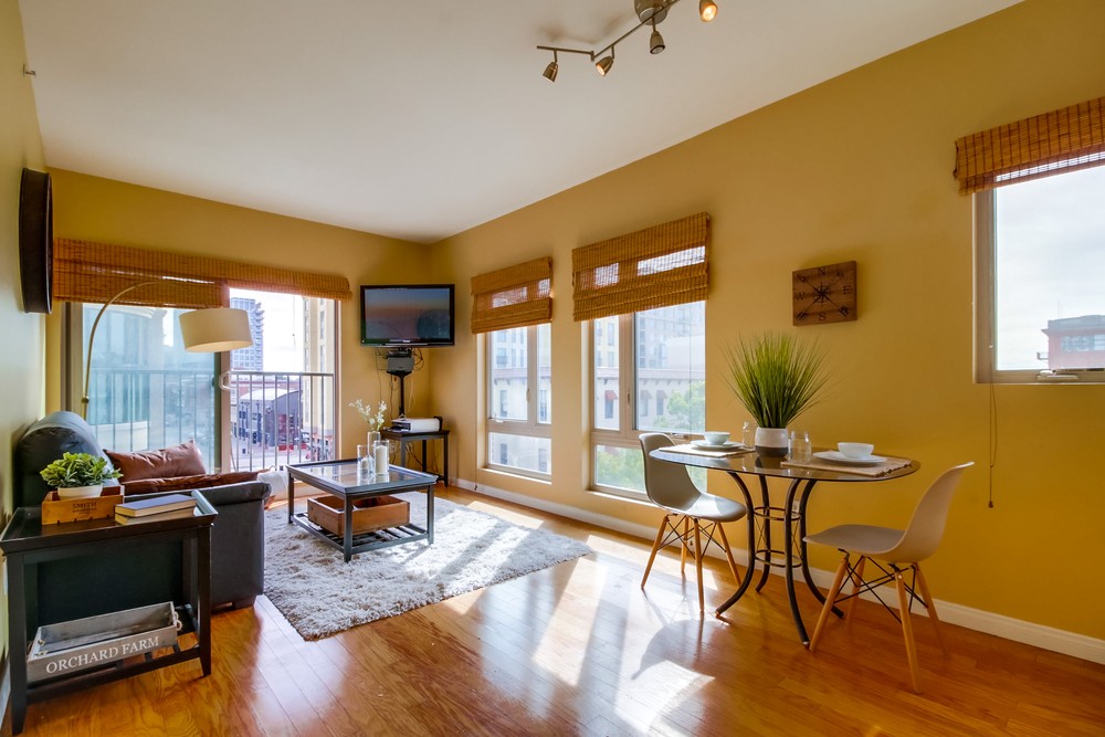 Virtual tour photo 13 of 26 for 450 J St #5131