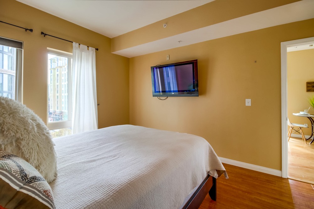 Virtual tour photo 19 of 26 for 450 J St #5131