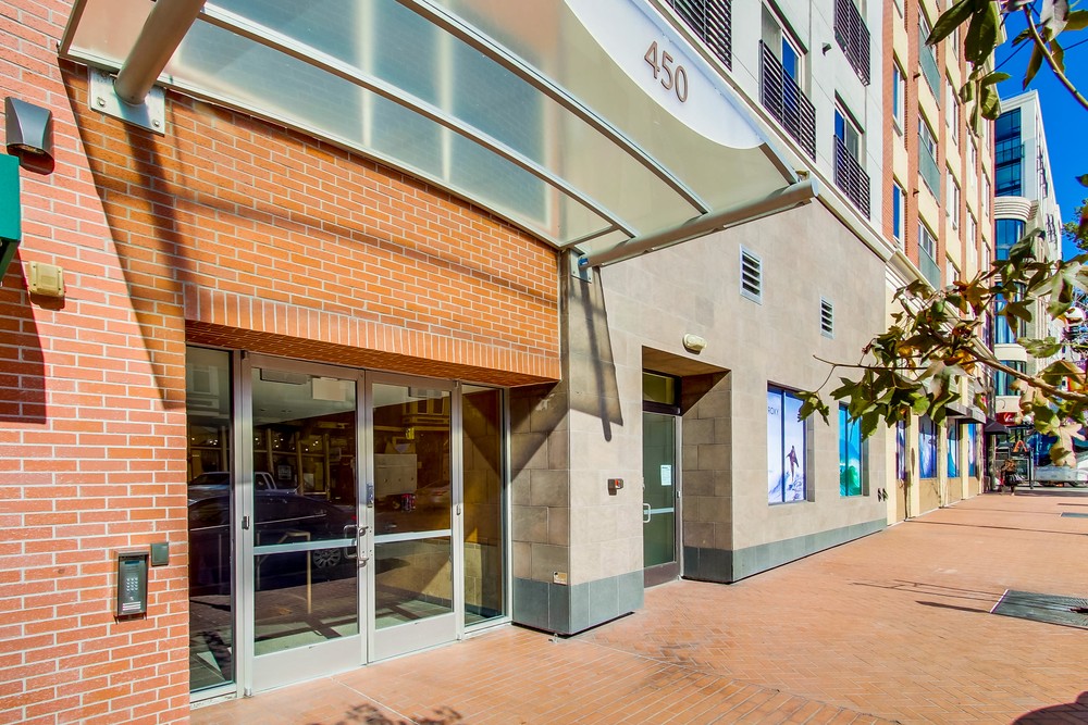 Virtual tour photo 6 of 52 for 450 J St #6211