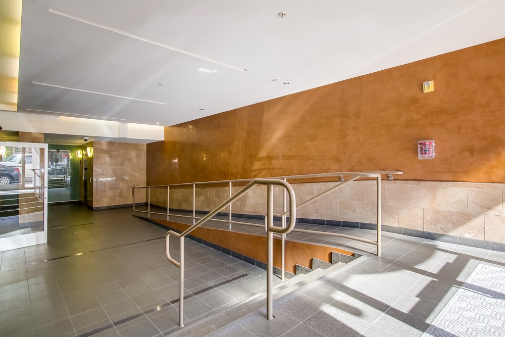 Virtual tour photo 9 of 52 for 450 J St #6211