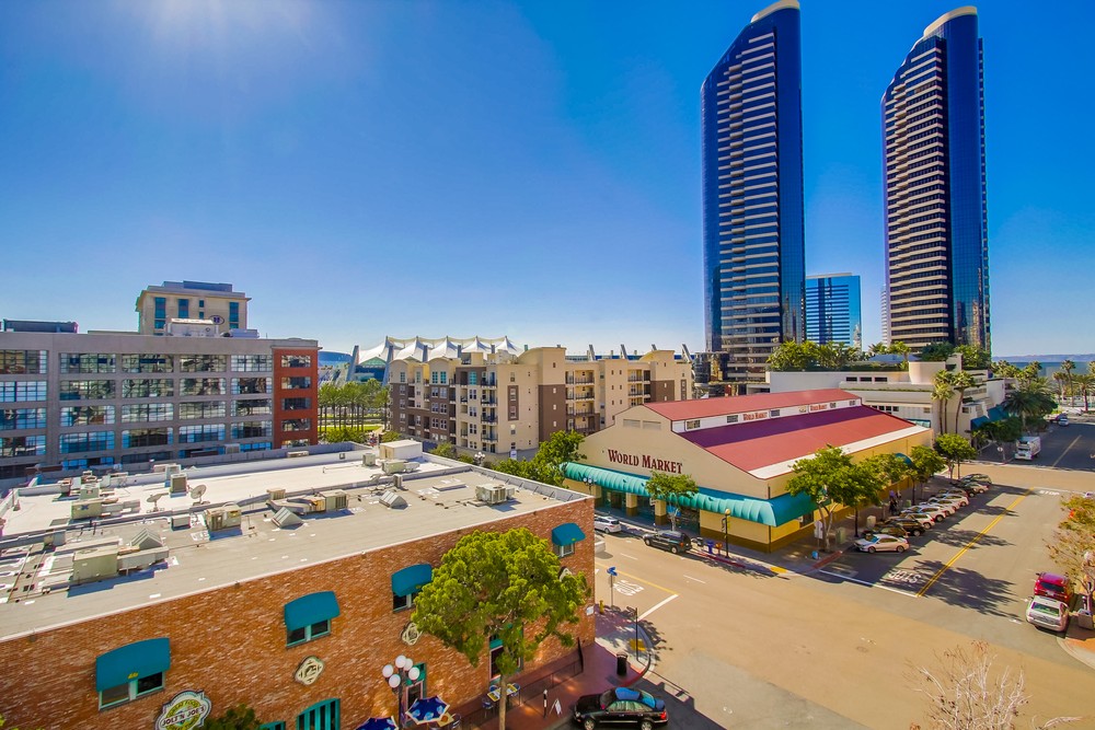 Virtual tour photo 26 of 52 for 450 J St #6211