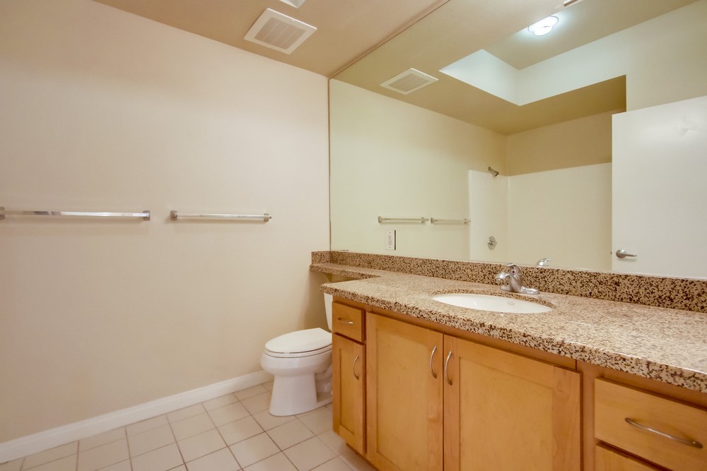 Virtual tour photo 35 of 52 for 450 J St #6211