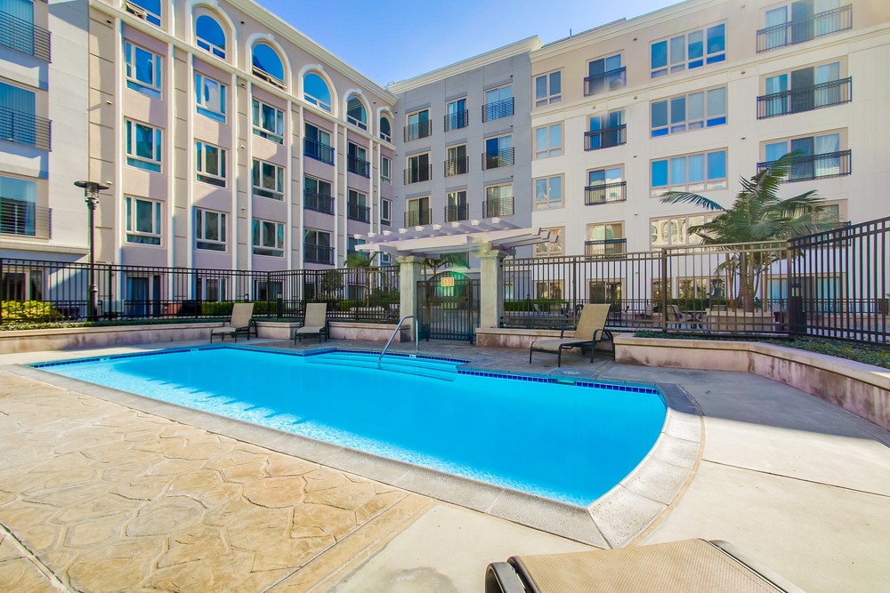 Virtual tour photo 50 of 52 for 450 J St #6211