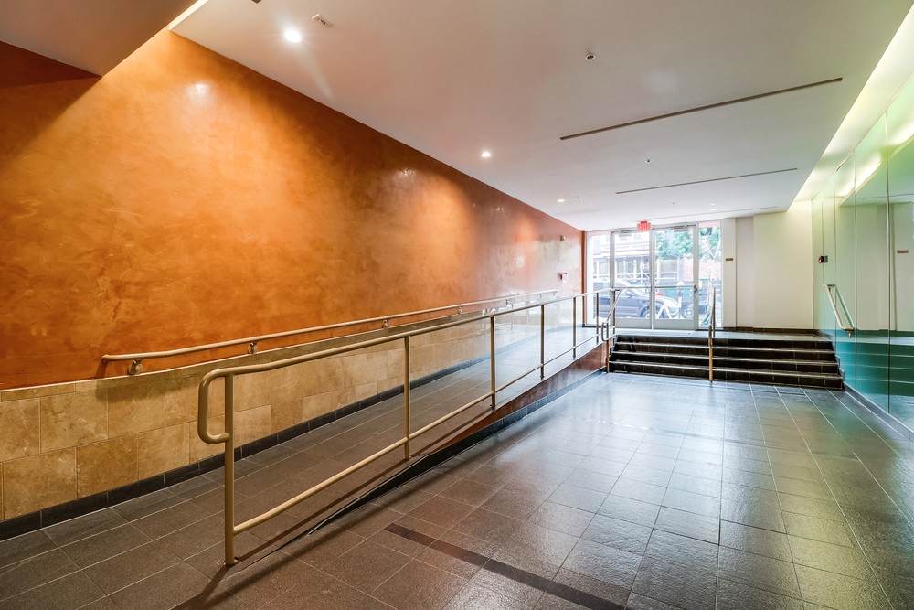 Virtual tour photo 8 of 40 for 450 J St UNIT 4061