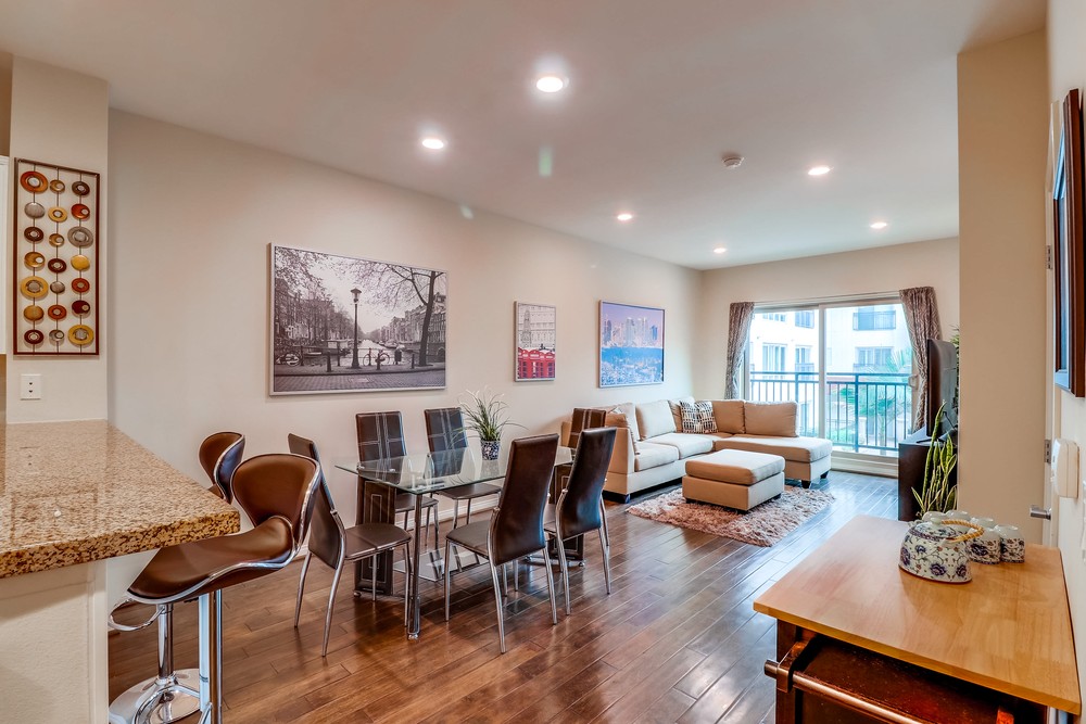 Virtual tour photo 10 of 40 for 450 J St UNIT 4061
