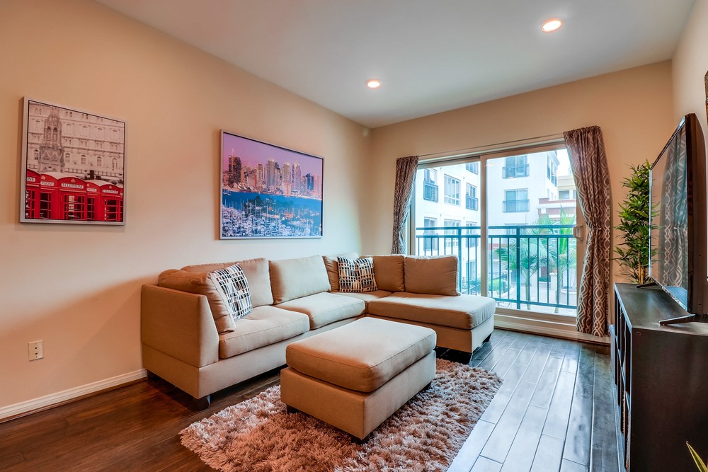 Virtual tour photo 13 of 40 for 450 J St UNIT 4061