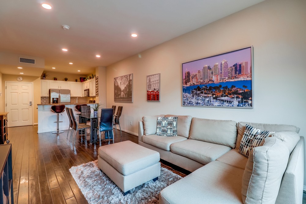 Virtual tour photo 15 of 40 for 450 J St UNIT 4061