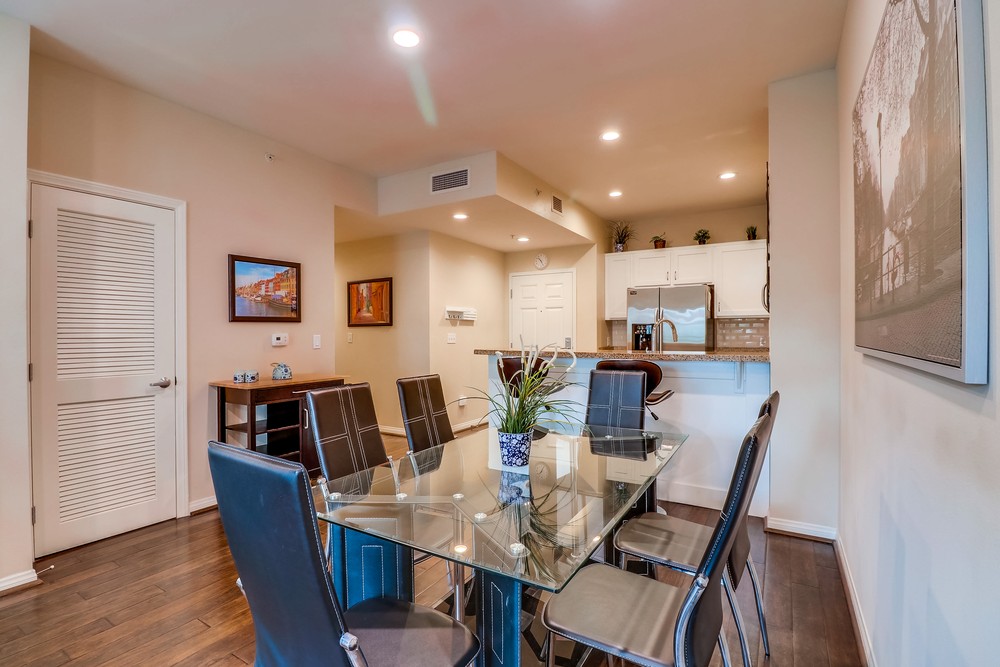 Virtual tour photo 18 of 40 for 450 J St UNIT 4061