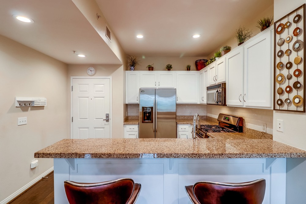 Virtual tour photo 19 of 40 for 450 J St UNIT 4061