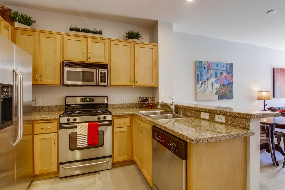 Virtual tour photo 12 of 19 for 450 J St Residence 3021