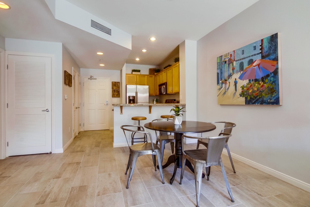 Virtual tour photo 14 of 19 for 450 J St Residence 3021
