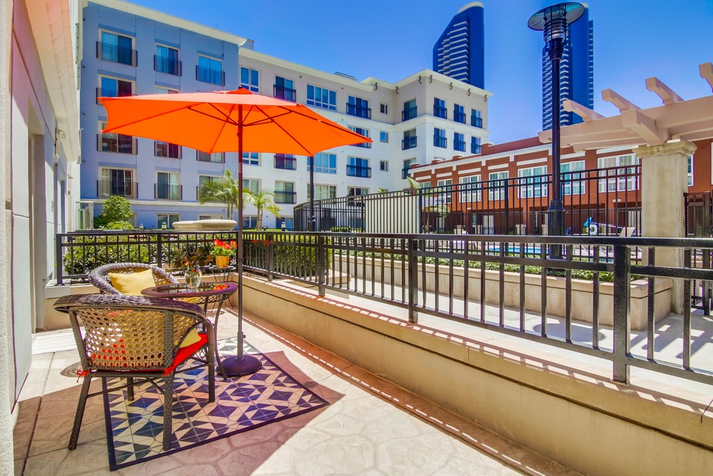 Virtual tour photo 1 of 19 for 450 J St Residence 3021