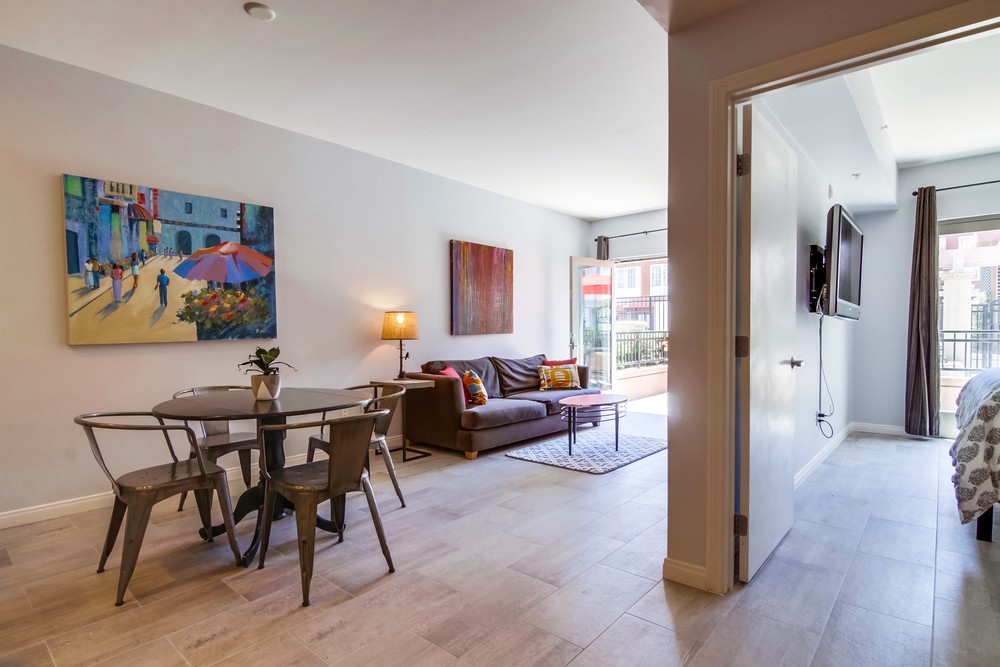 Virtual tour photo 7 of 19 for 450 J St Residence 3021
