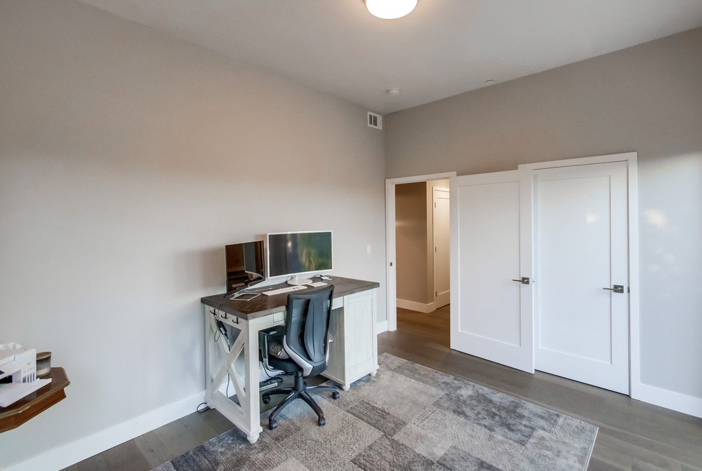 Virtual tour photo 31 of 91 for 4502 Chinook Ct