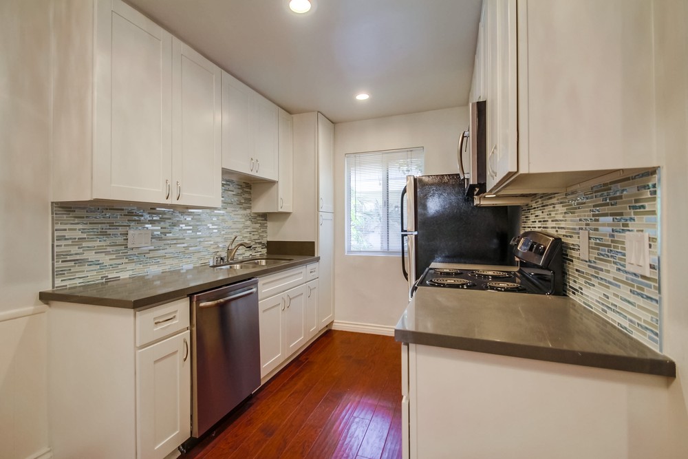 Virtual tour photo 17 of 31 for 4503 Hamilton St #12