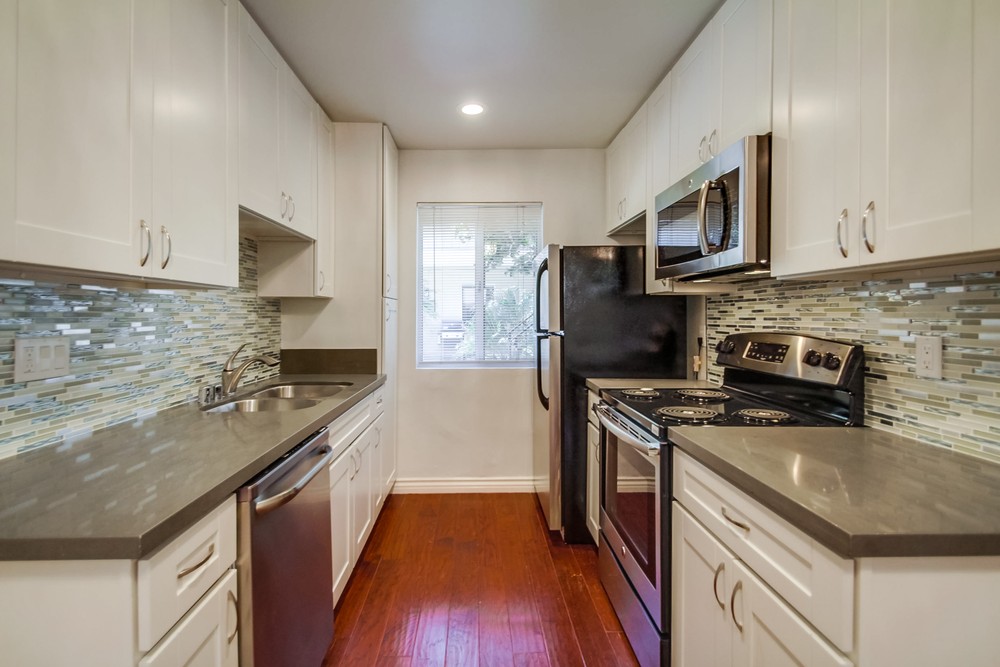 Virtual tour photo 18 of 31 for 4503 Hamilton St #12