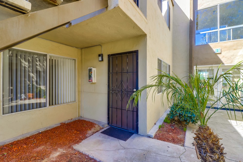 Virtual tour photo 5 of 29 for 4503 Hamilton St #8