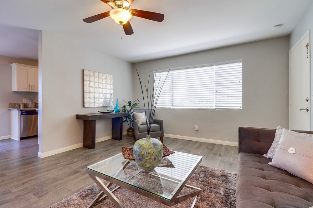 Virtual tour photo 9 of 29 for 4503 Hamilton St #8