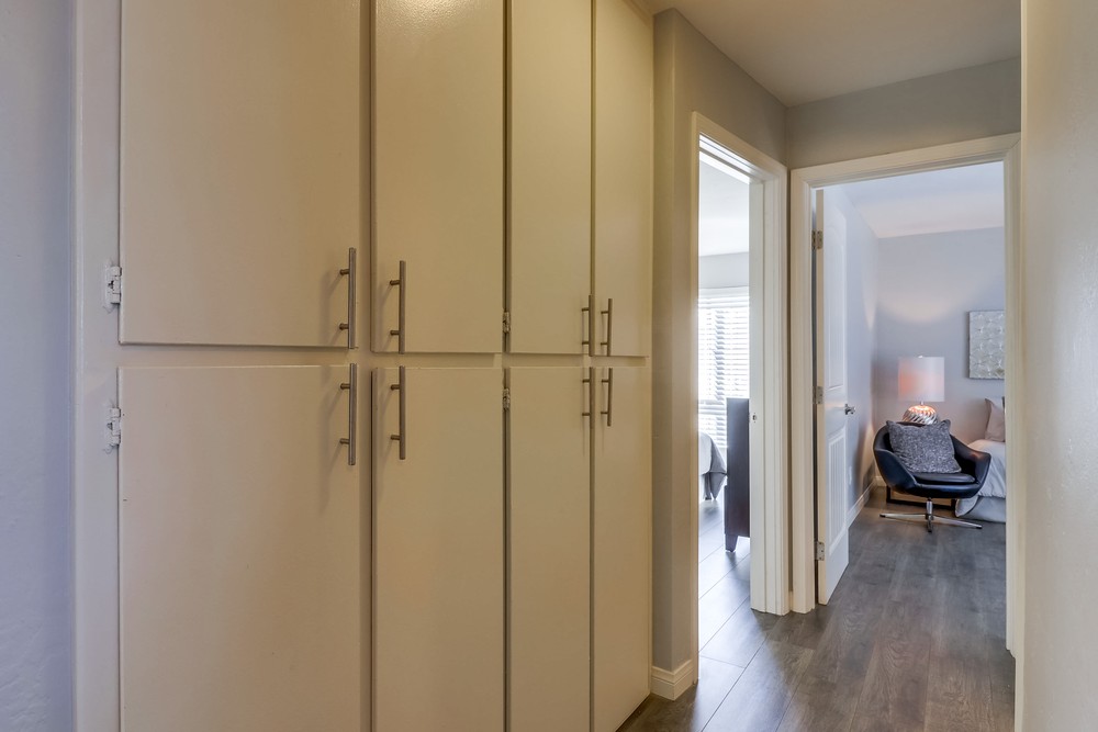 Virtual tour photo 19 of 29 for 4503 Hamilton St #8