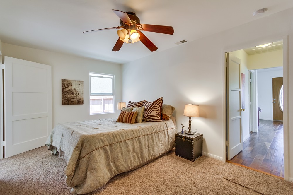 Virtual tour photo 21 of 36 for 4504 51st Street