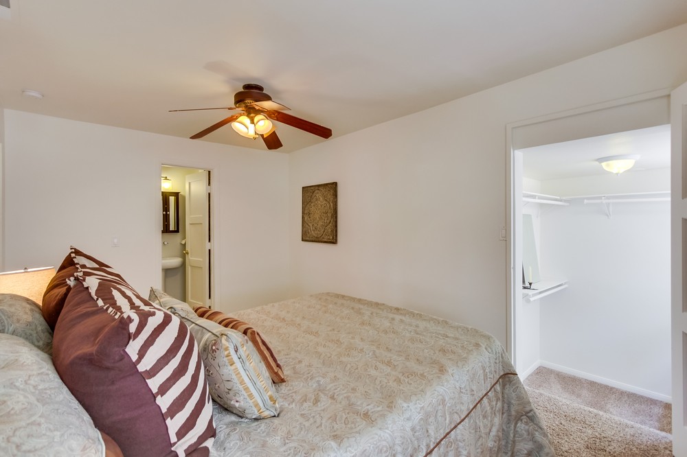 Virtual tour photo 22 of 36 for 4504 51st Street