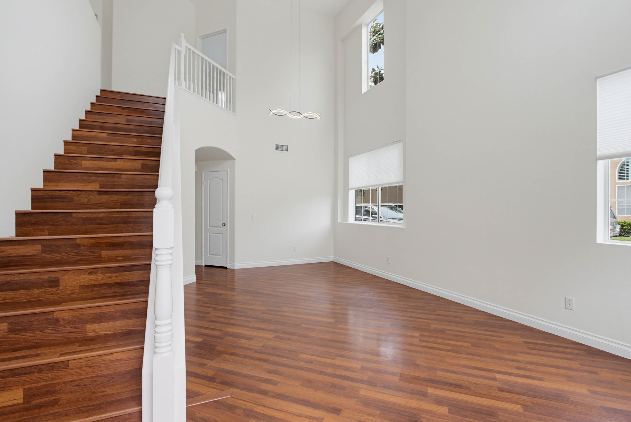 Virtual tour photo 7 of 56 for 4505 Milano Way