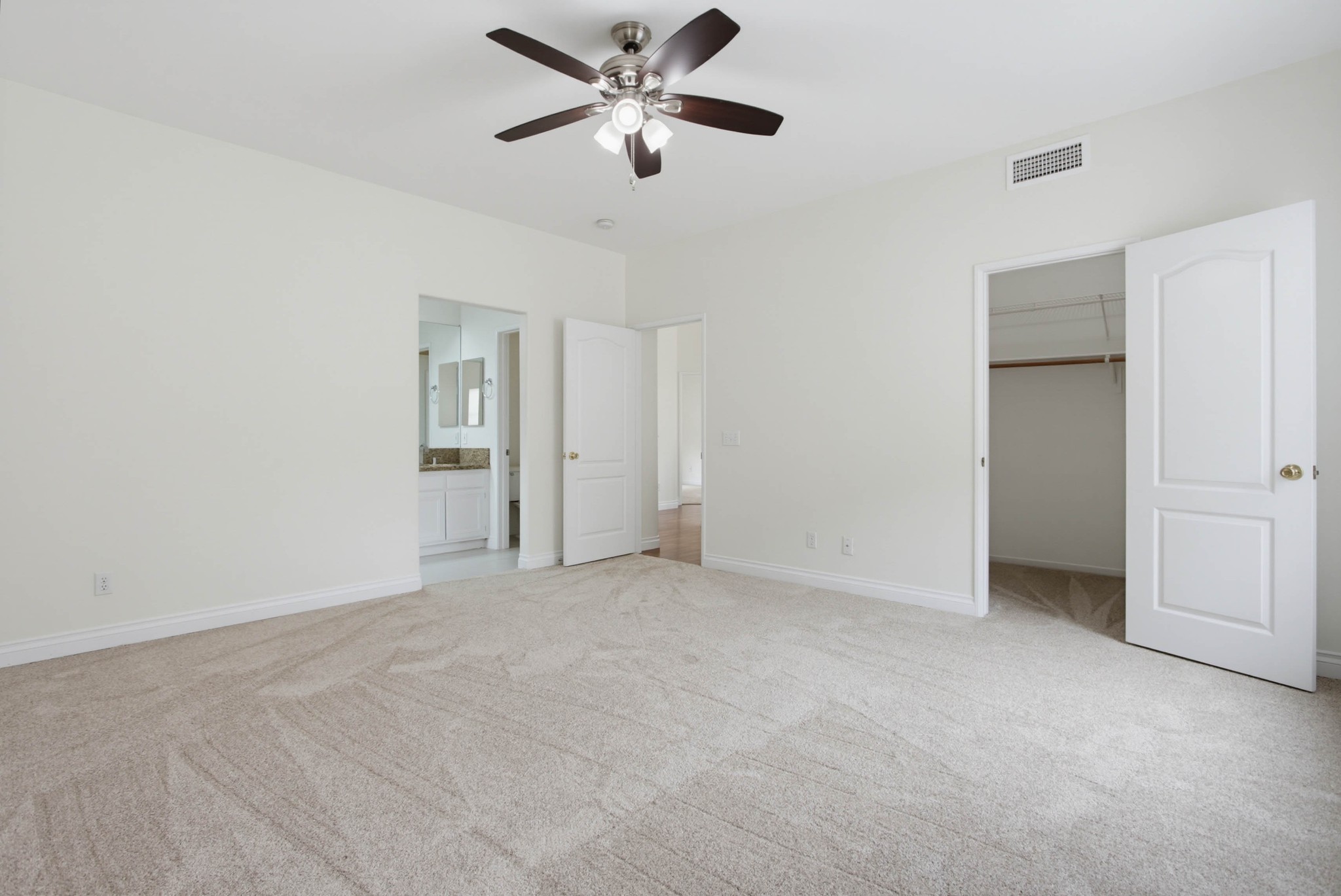 Virtual tour photo 32 of 56 for 4505 Milano Way