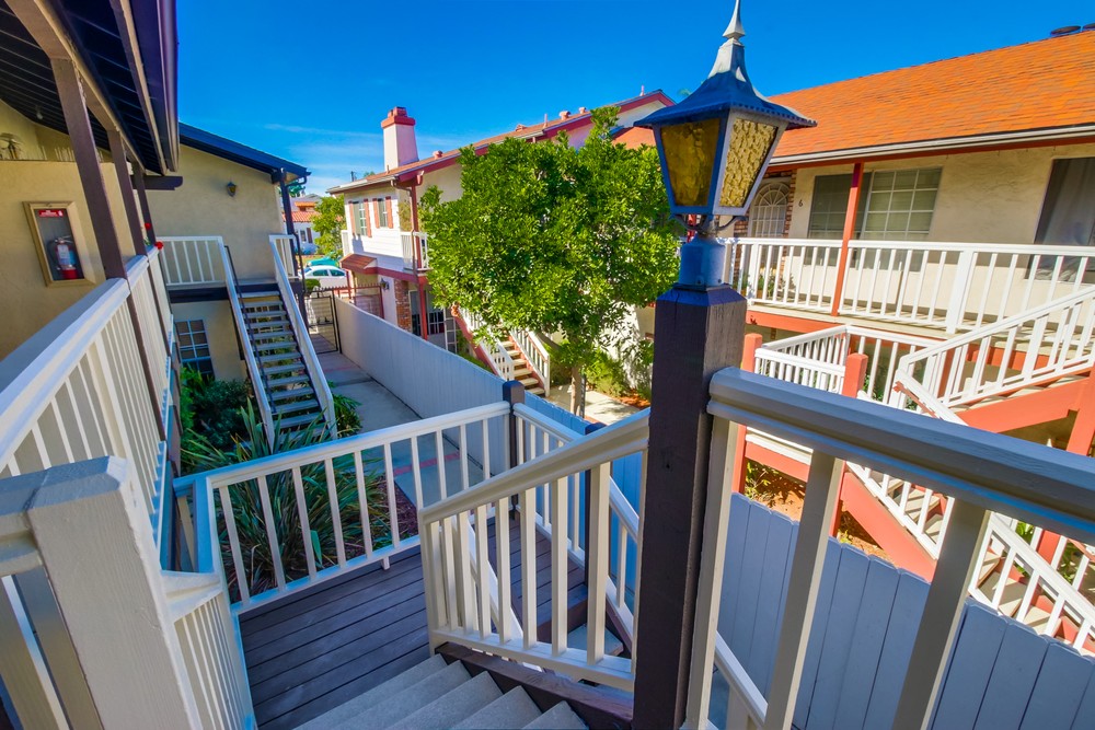 Virtual tour photo 9 of 24 for 4509 Idaho St #7