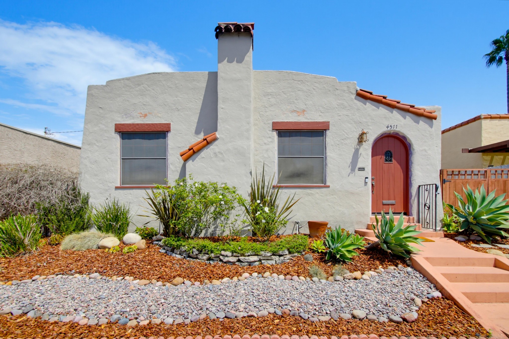 Virtual tour photo 1 of 43 for 4511 Maryland St
