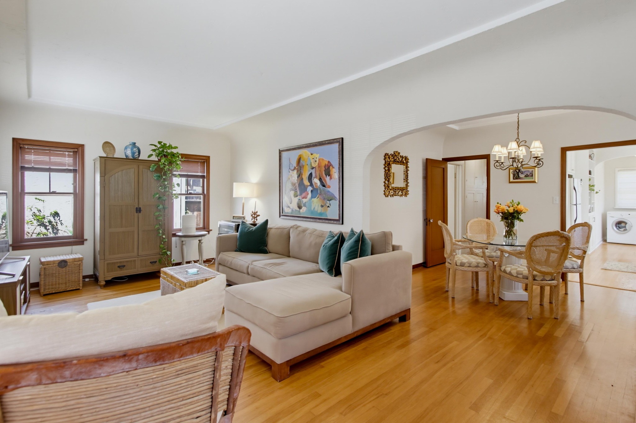 Virtual tour photo 8 of 43 for 4511 Maryland St