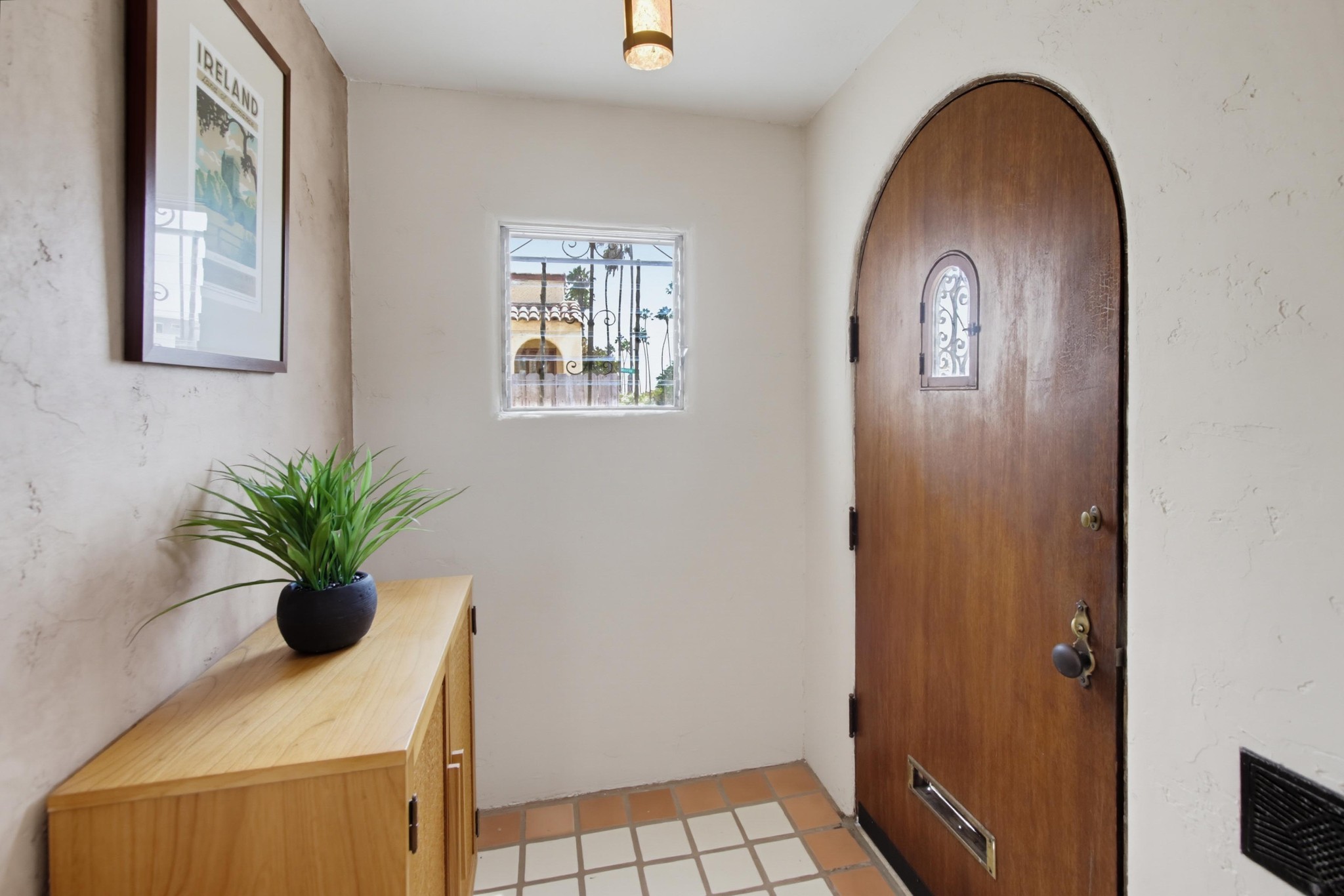 Virtual tour photo 14 of 43 for 4511 Maryland St