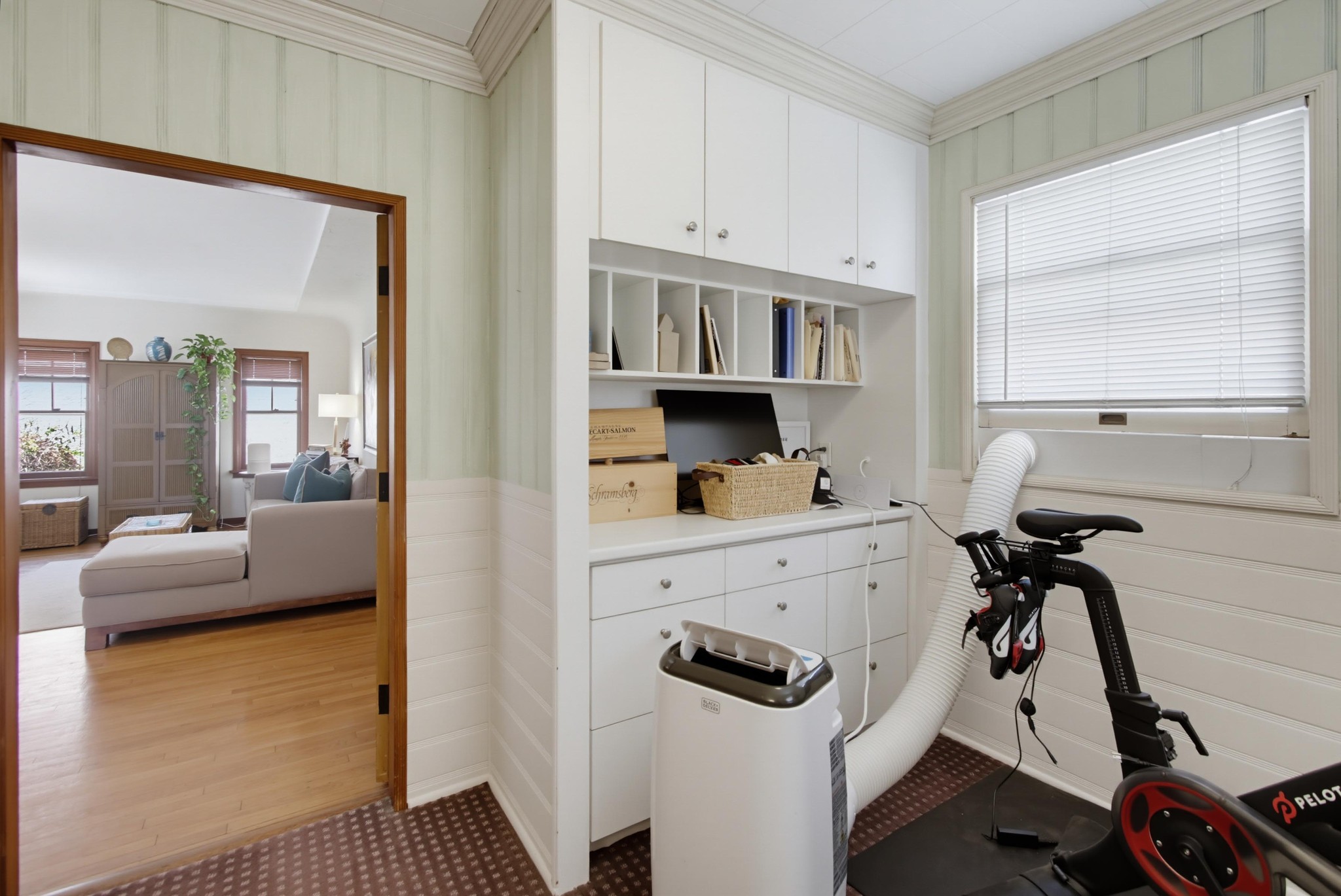 Virtual tour photo 16 of 43 for 4511 Maryland St