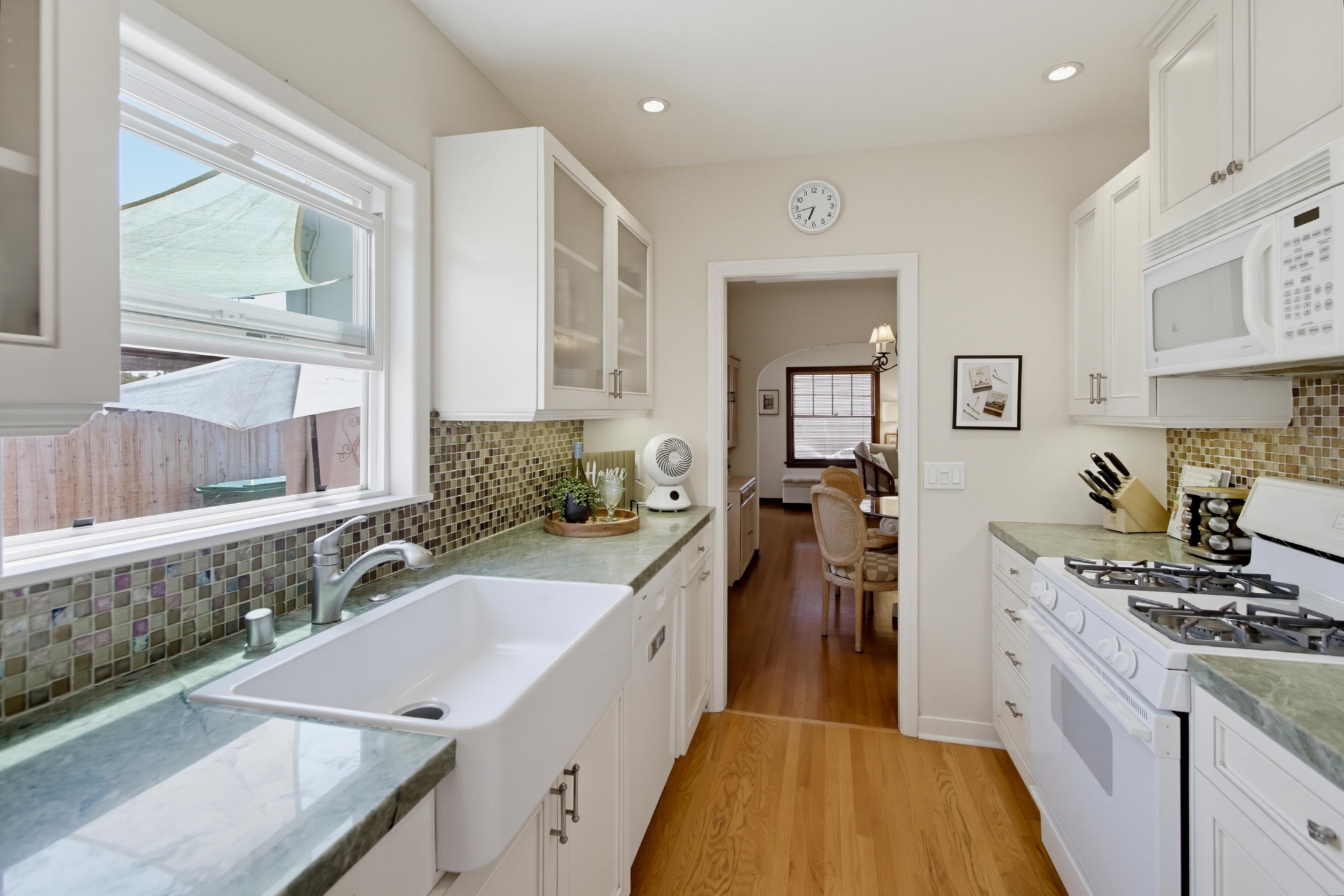 Virtual tour photo 24 of 43 for 4511 Maryland St