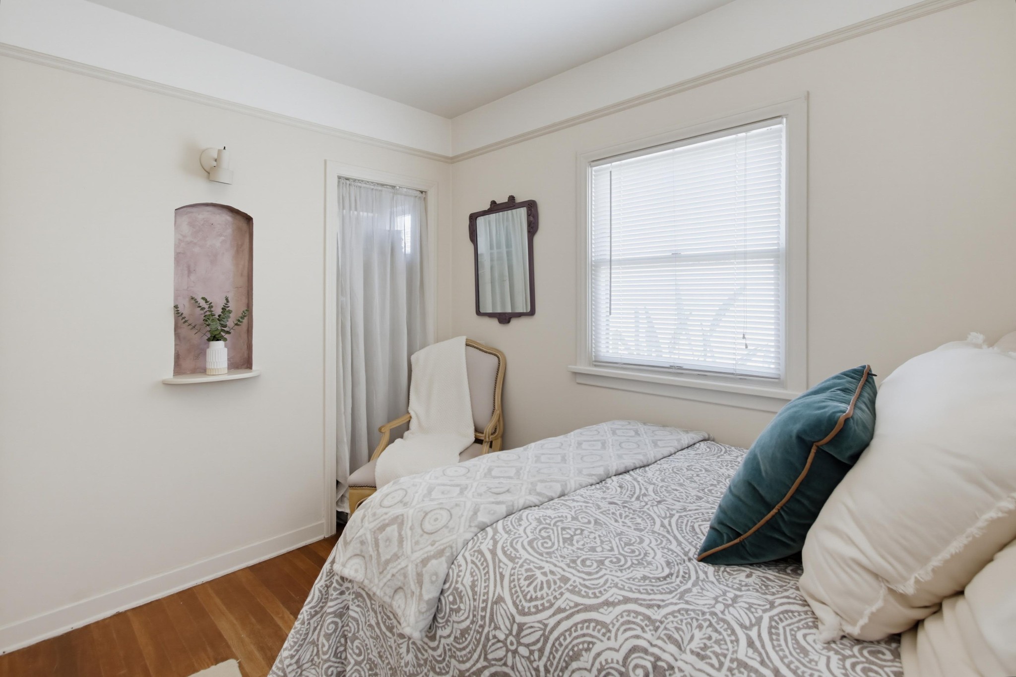 Virtual tour photo 29 of 43 for 4511 Maryland St