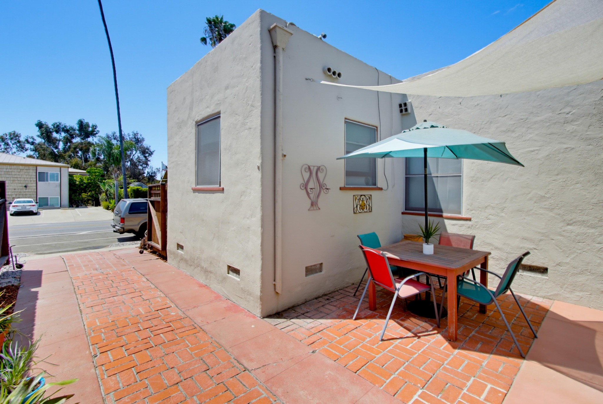 Virtual tour photo 32 of 43 for 4511 Maryland St